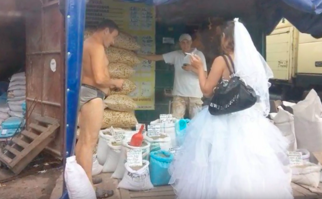 naughty wedding photos