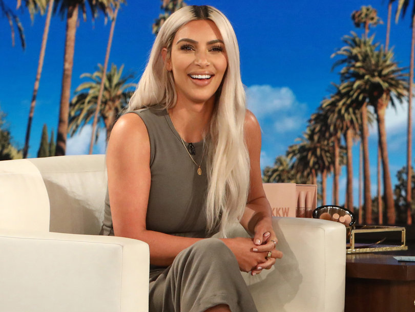 How Much Money Kim Kardashian Makes With One Instagram Post